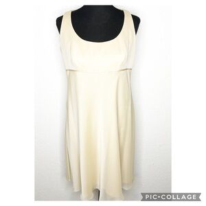 Unger Mindel champagne gold scoop neck sleeveless party dress size 12